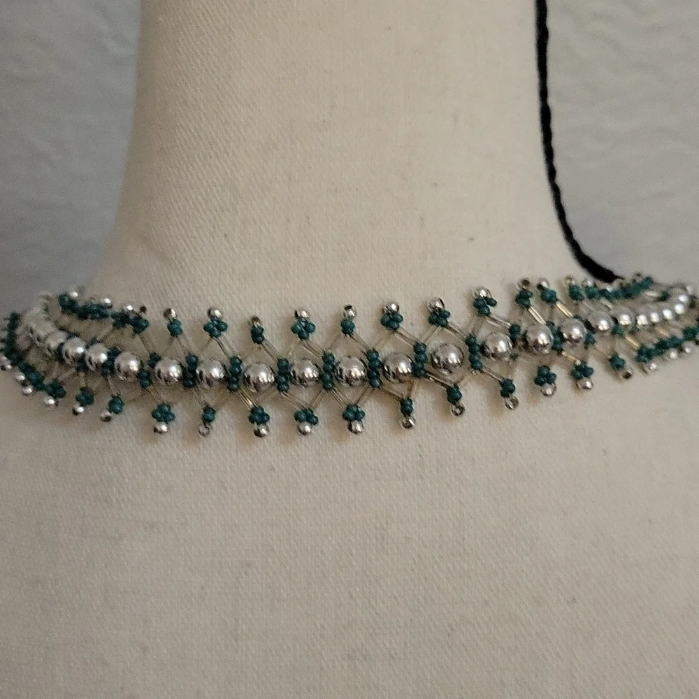 HANDMADE Glass Acrylic Beaded Woven Statement Festival Necklace - Picture 4 of 8